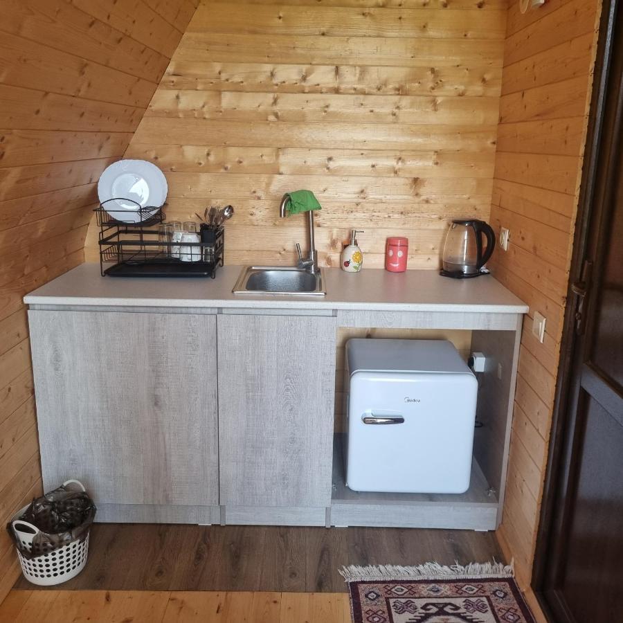 Cottage In Udabno Extérieur photo